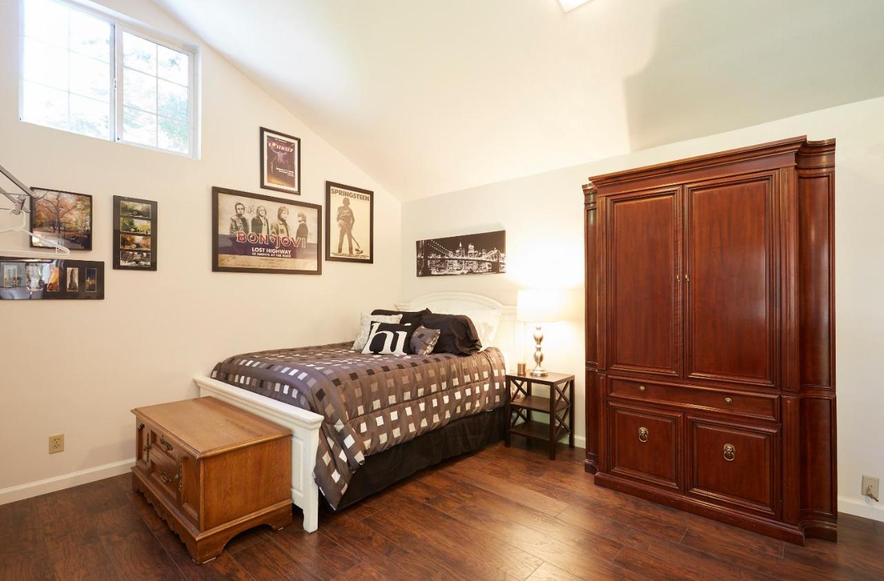Willow Glen Private Studio - 1 Queen Bed And 1 Queen Inflatable San Jose Buitenkant foto