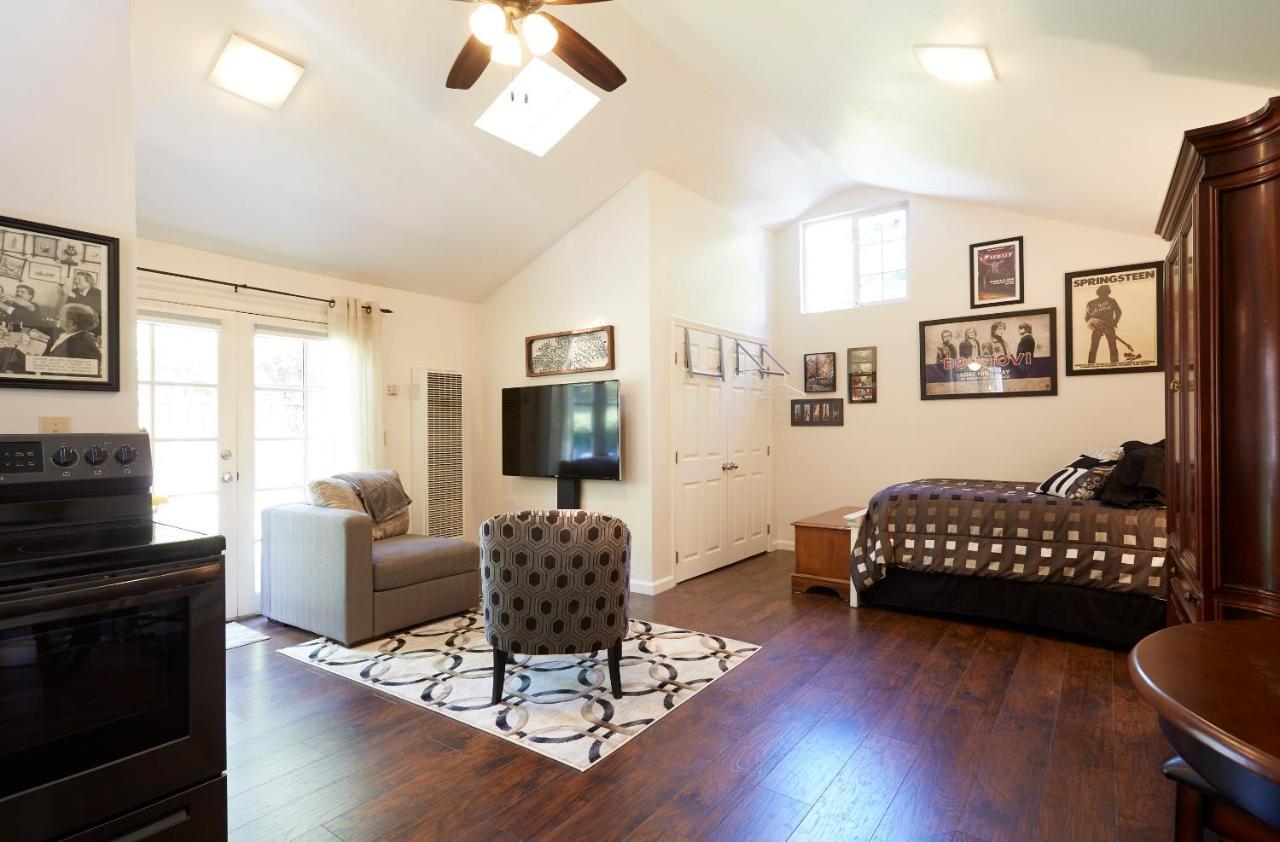 Willow Glen Private Studio - 1 Queen Bed And 1 Queen Inflatable San Jose Buitenkant foto